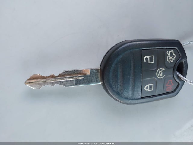 1FM5K7D82FGB40118 Ford EXPLORER XLT