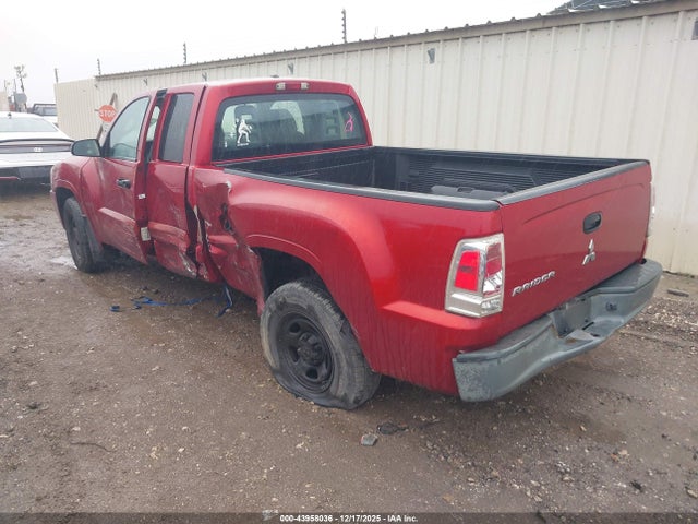 2007 MITSUBISHI RAIDER 1Z7HC22K07S162749 Photo 2