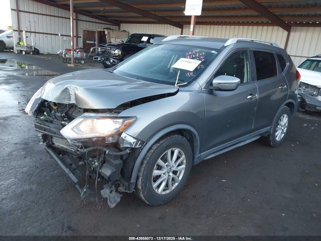 Nissan ROGUE SV 2018 KNMAT2MT4JP569275 Image 2