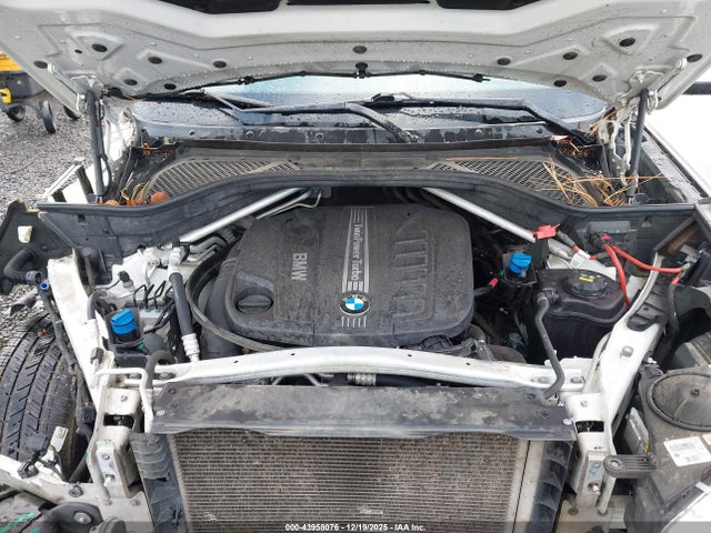 5UXKS4C5XF0N08193 BMW X5 Xdrive35d
