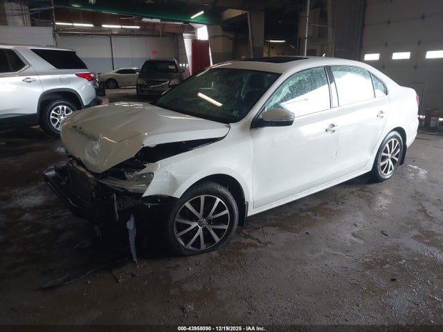 Продажа на аукционе авто 2017 Volkswagen Jetta 1.4t Se, vin: 3VWDB7AJ2HM205207, номер лота: 43958090