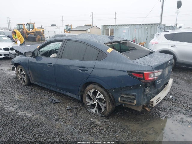 4S3BWAF67P3016441 Subaru Legacy Premium