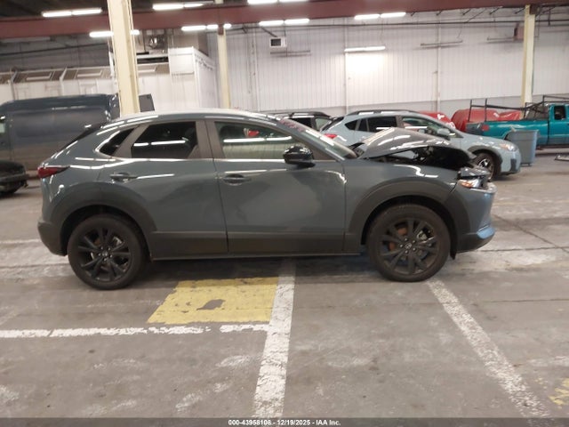 43958108 :رقم المزاد ، 3MVDMBCM7RM635161 vin ، 2024 Mazda Cx-30 2.5 S Carbon Edition مزاد بيع