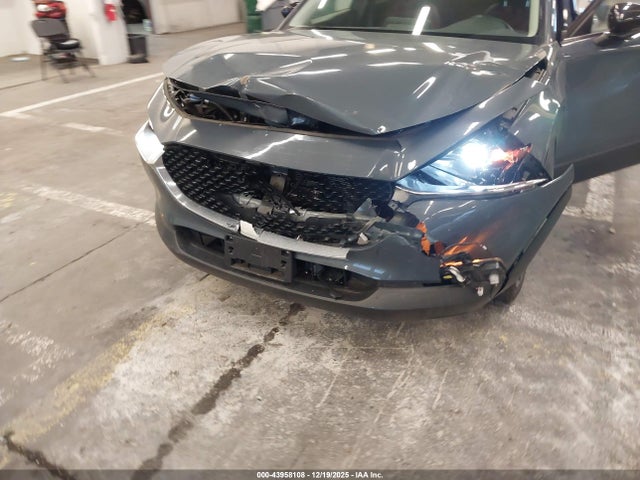 43958108 :رقم المزاد ، 3MVDMBCM7RM635161 vin ، 2024 Mazda Cx-30 2.5 S Carbon Edition مزاد بيع