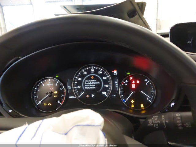 43958108 :رقم المزاد ، 3MVDMBCM7RM635161 vin ، 2024 Mazda Cx-30 2.5 S Carbon Edition مزاد بيع