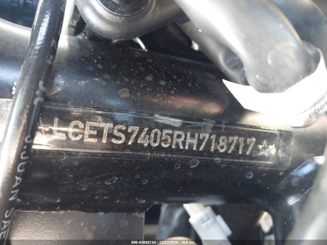 KTM Adventure 790 2024 LCETS7405RH718717 Image 10