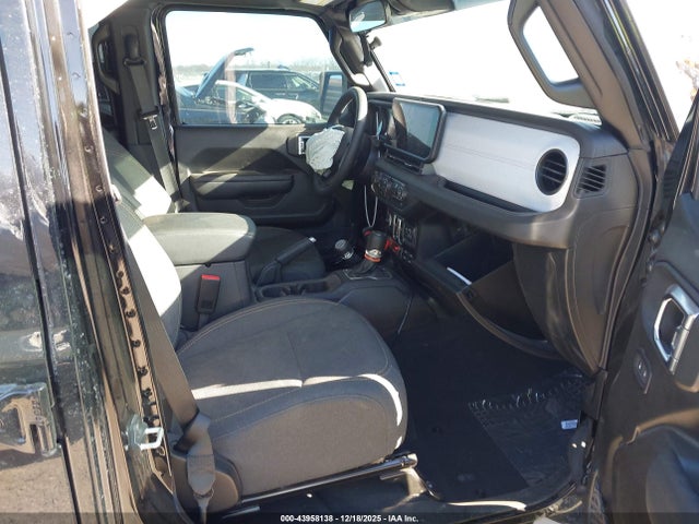 2025 JEEP WRANGLER 1C4RJXDG7SW627895 Photo 4