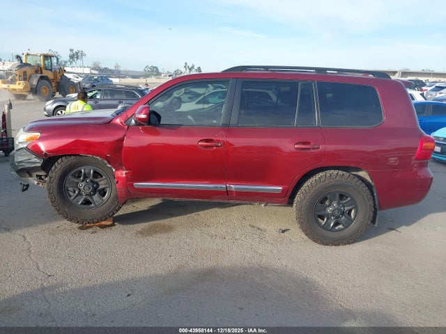 JTMHY7AJ0E4022155 Toyota Land Cruiser V8