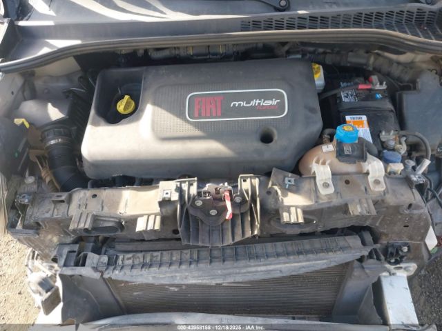 2015 FIAT 500L ZFBCFADH2FZ030819 Photo 9