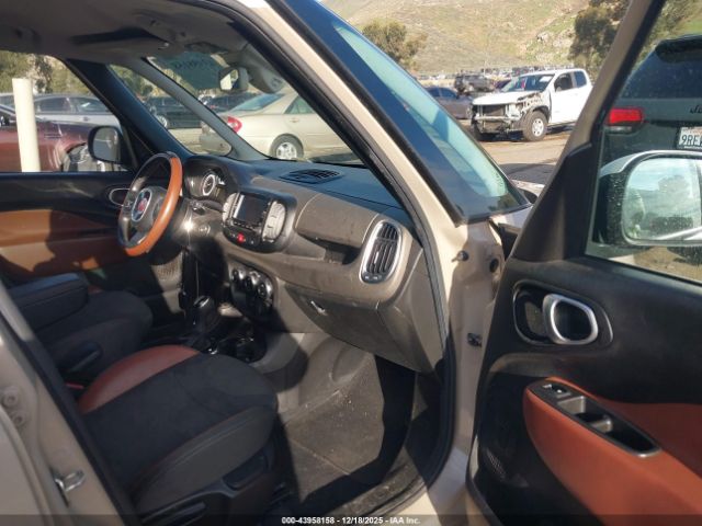 2015 FIAT 500L ZFBCFADH2FZ030819 Photo 4