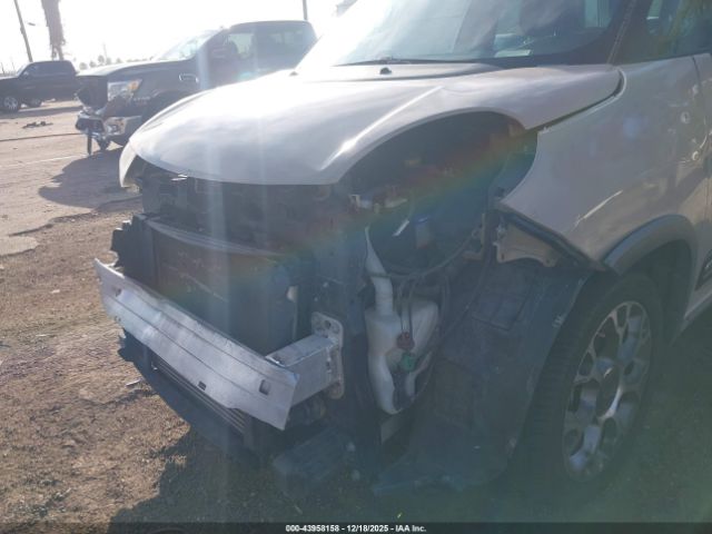 2015 FIAT 500L ZFBCFADH2FZ030819 Photo 5