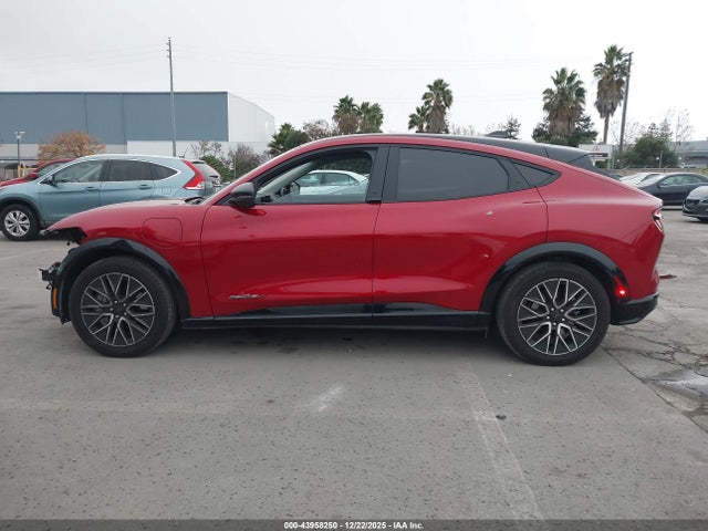 3FMTK3R72RMA03836 Ford Mustang Mach-e Premium