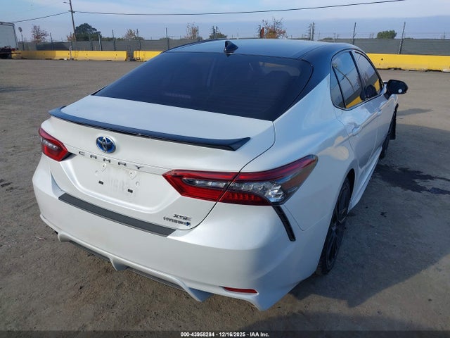 Toyota Camry 2023 4T1K31AK3PU049908 Image 14