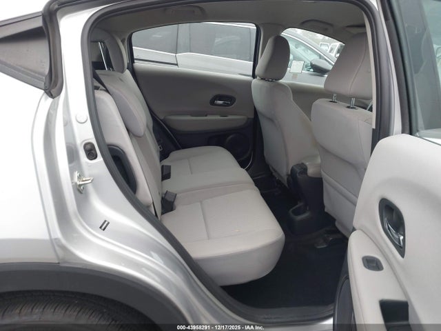 3CZRU5H30GM745680 Honda HR-V LX