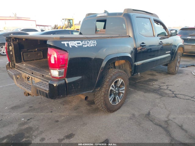5TFCZ5AN0HX093213 Toyota Tacoma Trd Sport