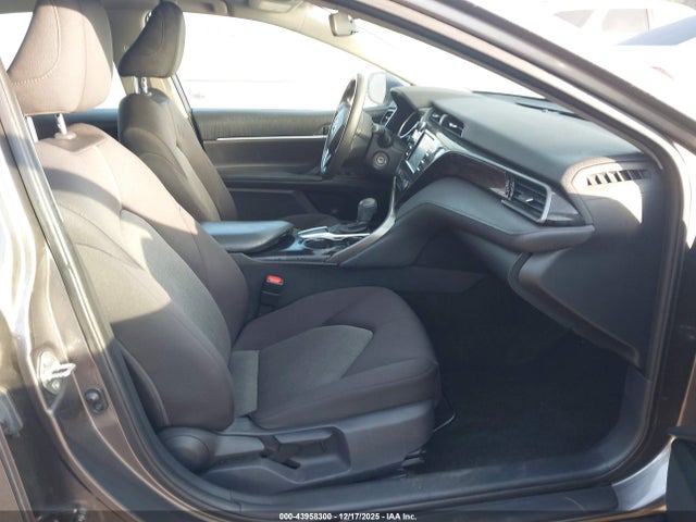 4T1B11HK8KU826054 Toyota CAMRY LE