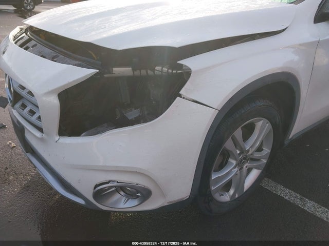 WDCTG4GB1JJ515134 Mercedes-Benz Gla 250 4matic
