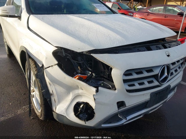 2018 MERCEDES-BENZ GLA 250 WDCTG4GB1JJ515134 Photo 5