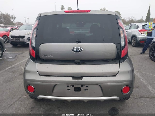 KIA SOUL + 2018 KNDJP3A54J7626879 Image 15