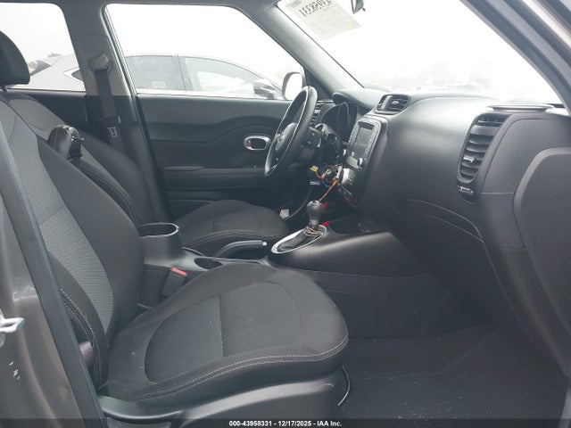 KIA SOUL + 2018 KNDJP3A54J7626879 Image 5