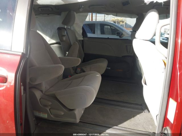 2017 TOYOTA SIENNA 5TDKZ3DC0HS807762 Photo 7