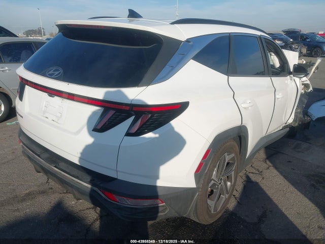 5NMJF3AE4NH093921 Hyundai TUCSON SEL