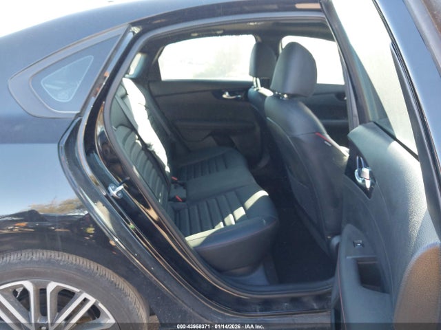 KIA FORTE GT 2024 3KPF44AC9RE800184 Image 8