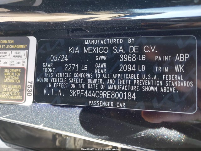 KIA FORTE GT 2024 3KPF44AC9RE800184 Image 9