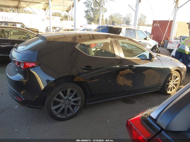 Aukcja sprzedaży 2023 Mazda Mazda3 2.5 S Preferred, vin: JM1BPALM1P1612284, numer aukcji: 43958374