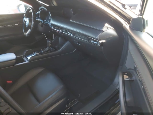 Aukcja sprzedaży 2023 Mazda Mazda3 2.5 S Preferred, vin: JM1BPALM1P1612284, numer aukcji: 43958374