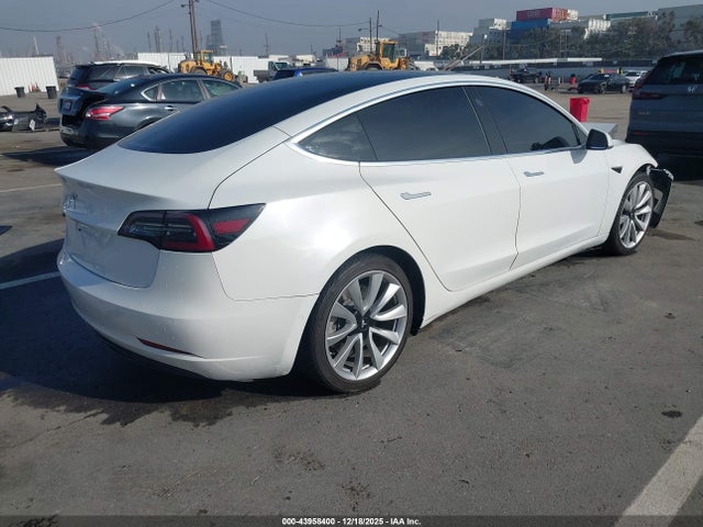 2020 TESLA MODEL 3 5YJ3E1EA4LF806421 Photo 3