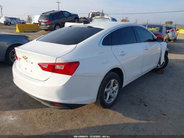 1G1ZB5ST7JF227943 Chevrolet Malibu 1ls