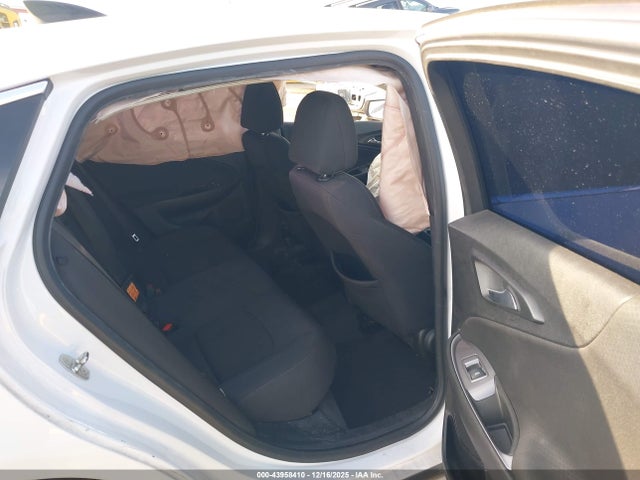 1G1ZB5ST7JF227943 Chevrolet Malibu 1ls