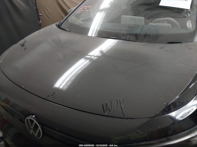 WVGDMPE2XMP011878 Volkswagen Id.4 1st Edition