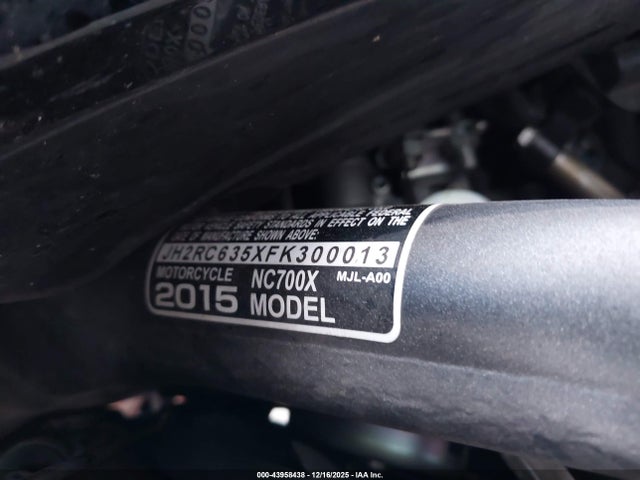 2015 HONDA NC700X JH2RC635XFK300013 Photo 9
