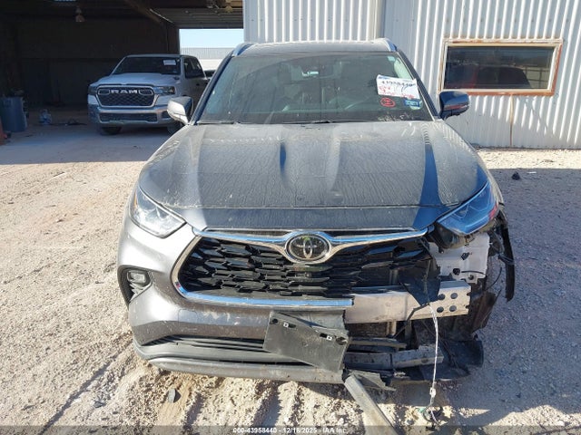 5TDKDRAH9PS506309 Toyota Highlander Platinum