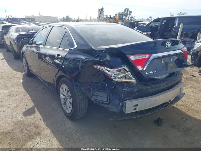 Toyota CAMRY LE 2017 4T1BF1FK9HU716949 Image 3