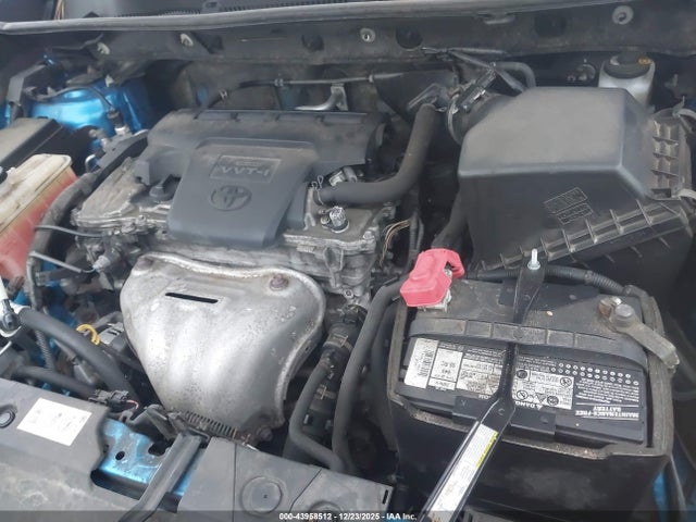 Toyota RAV4 LE 2018 JTMBFREV3JD223952 Image 10