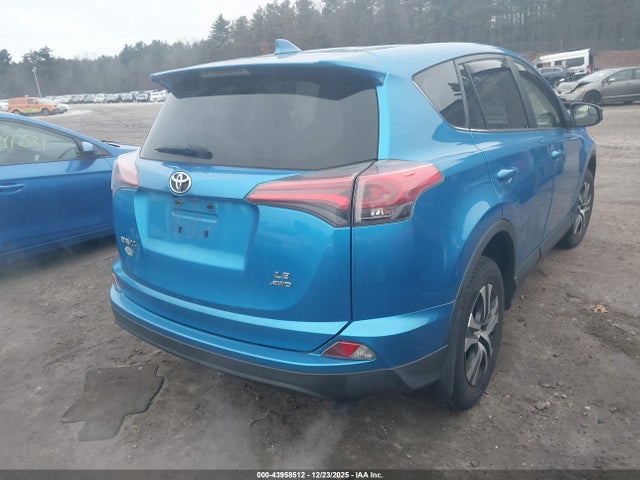 Toyota RAV4 LE 2018 JTMBFREV3JD223952 Image 4