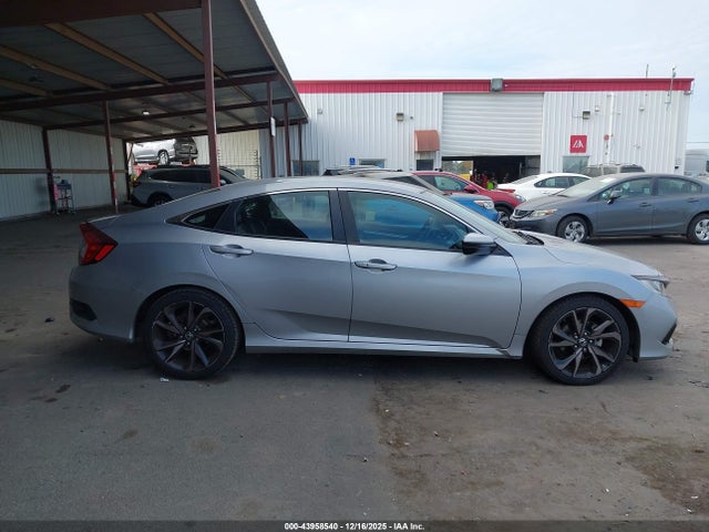 Honda Civic Sport 2019 19XFC2F89KE212223 Image 14