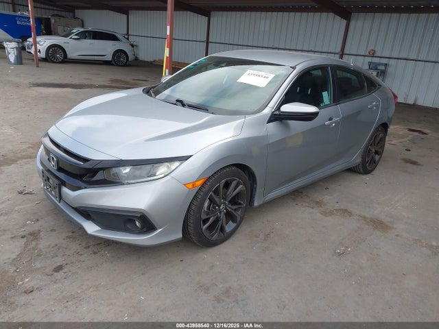 Honda Civic Sport 2019 19XFC2F89KE212223 Image 2