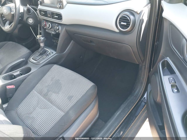 KM8K1CAA8JU113411 Hyundai Kona Se