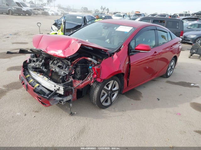 JTDKARFU9H3529784 Toyota Prius Three Touring