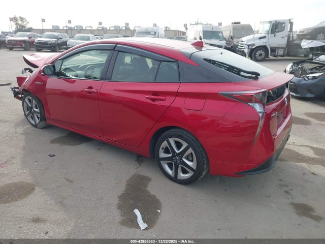 JTDKARFU9H3529784 Toyota Prius Three Touring