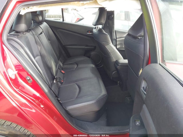 JTDKARFU9H3529784 Toyota Prius Three Touring