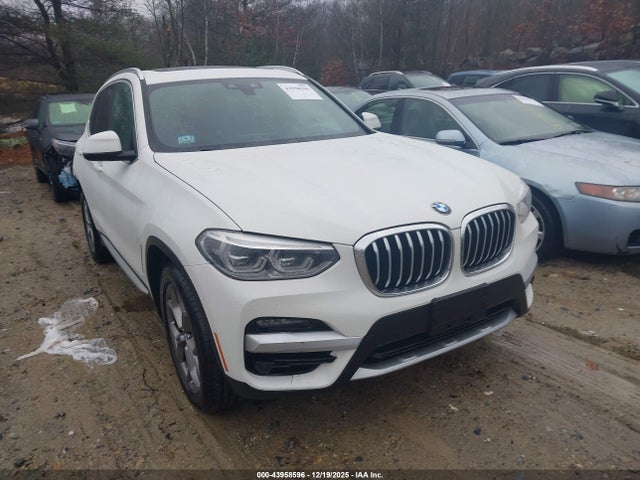 2021 BMW X3 5UXTY5C08M9F84455