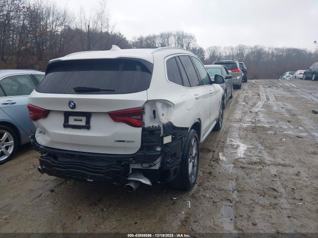2021 BMW X3 5UXTY5C08M9F84455 Photo 3
