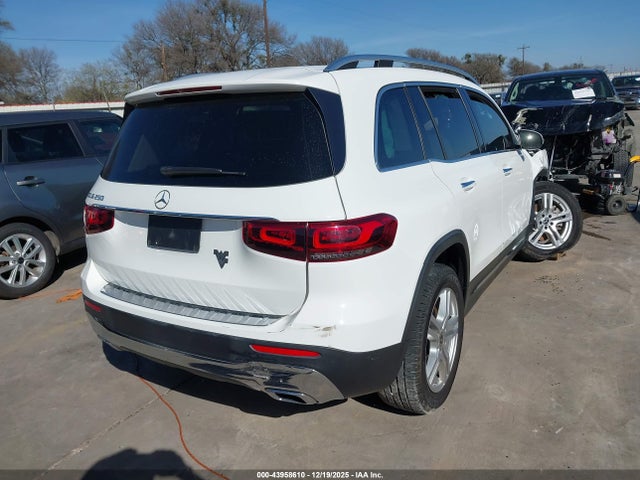 2020 MERCEDES-BENZ GLB 250 W1N4M4GB8LW032175 Photo 3