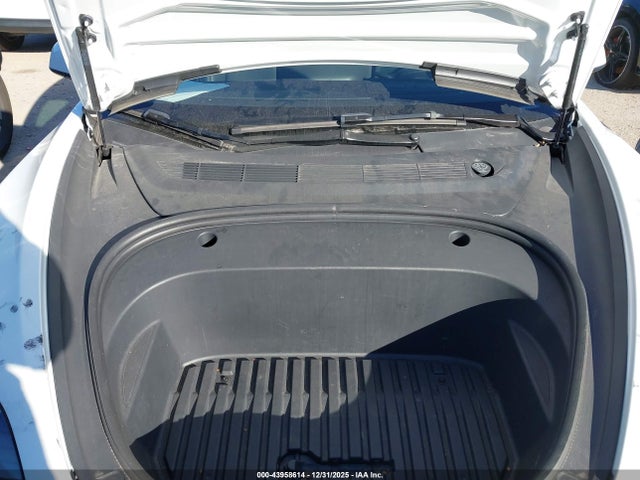 2023 TESLA MODEL 3 5YJ3E1EA6PF582073 Photo 9