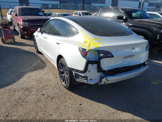 2023 TESLA MODEL 3 5YJ3E1EA6PF582073 Photo 2
